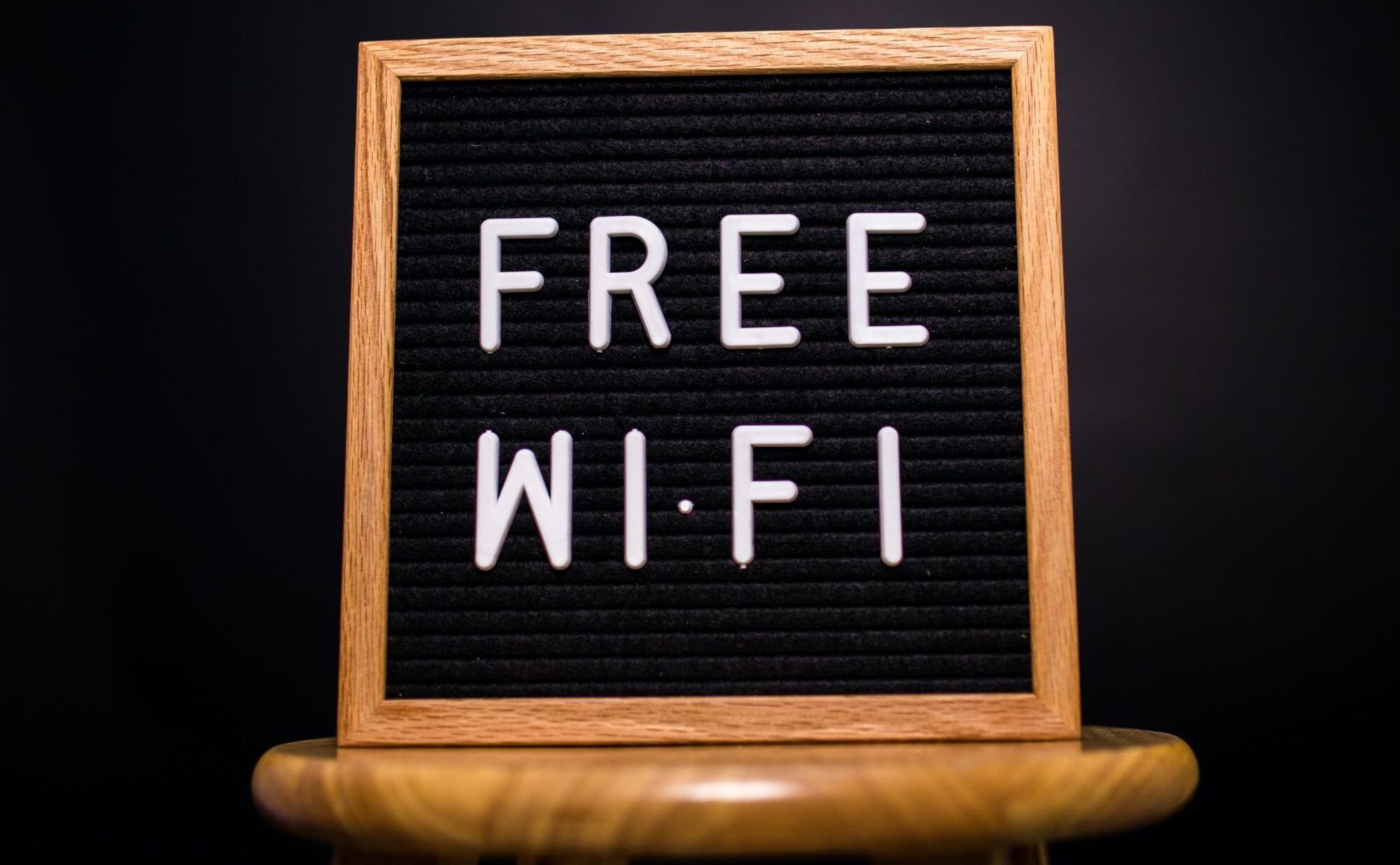 5 Ways to Get Wi-Fi Connections Without an Internet Provider